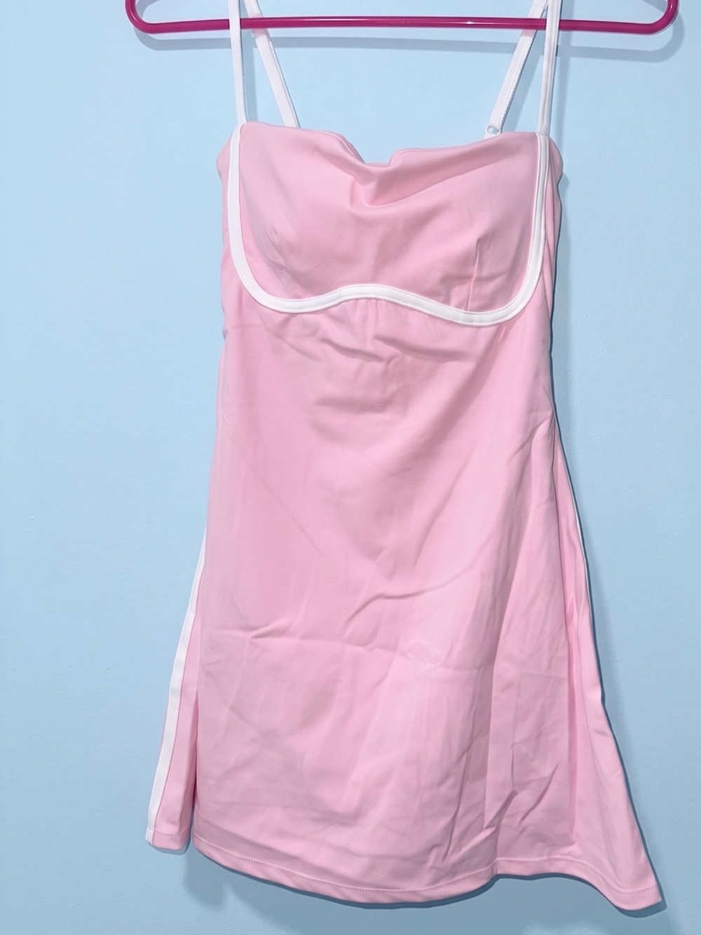 NWT Alo Airbrushed Steamlined Dress